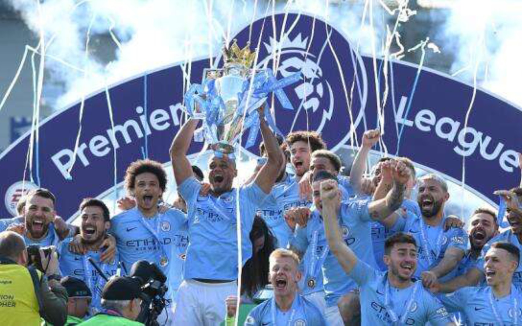 场的表现 场的表现